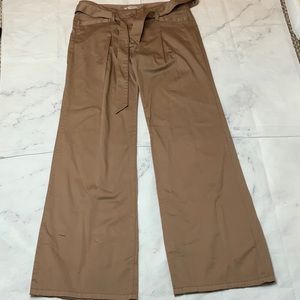 BCBGENERATION HI RISE KHAKI BELTED PANTS